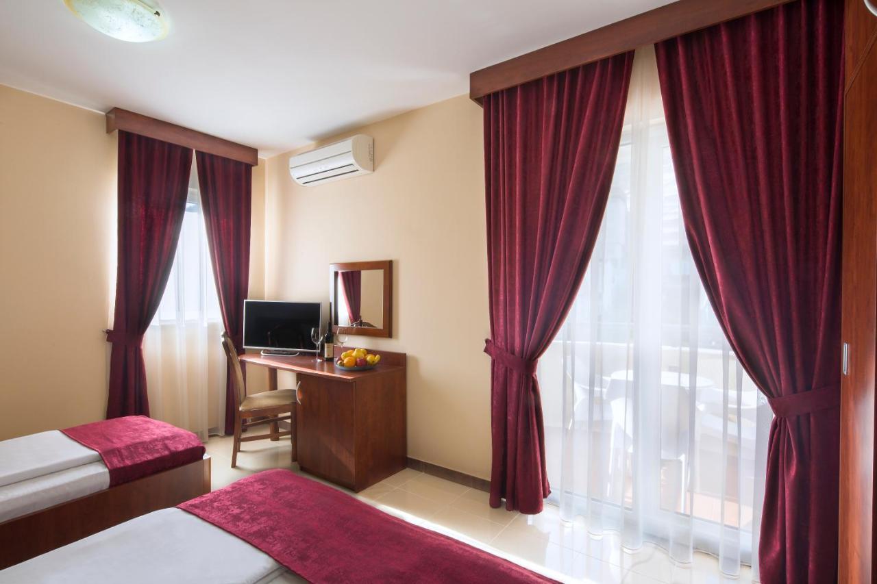 Apartmani Salus Budva Buitenkant foto