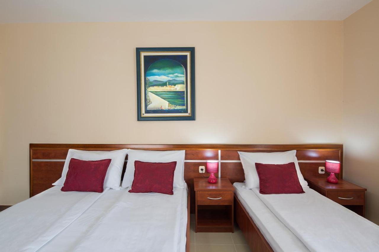 Apartmani Salus Budva Buitenkant foto