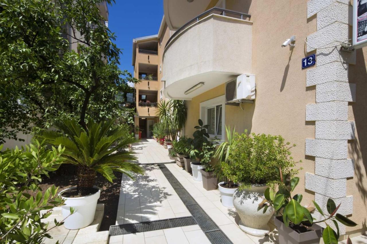 Apartmani Salus Budva Buitenkant foto