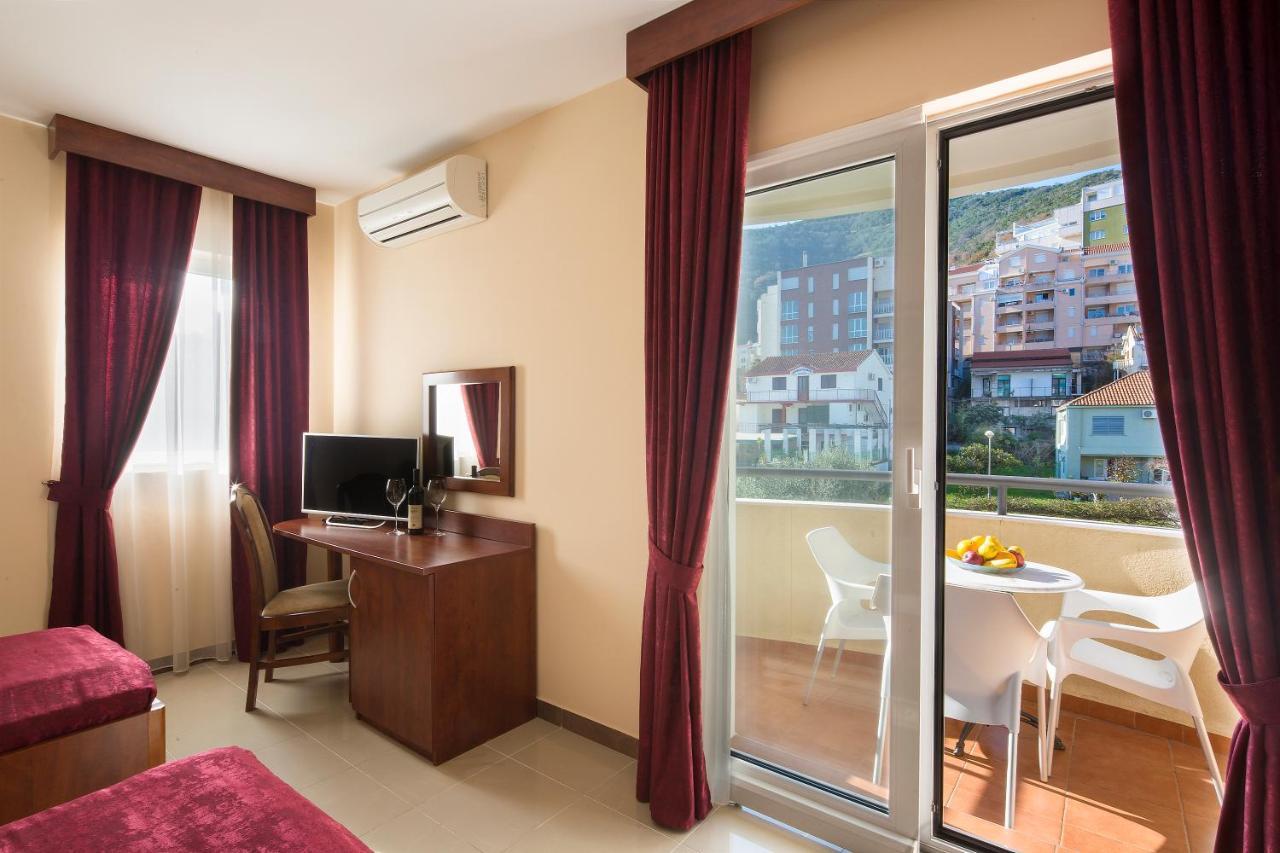 Apartmani Salus Budva Buitenkant foto