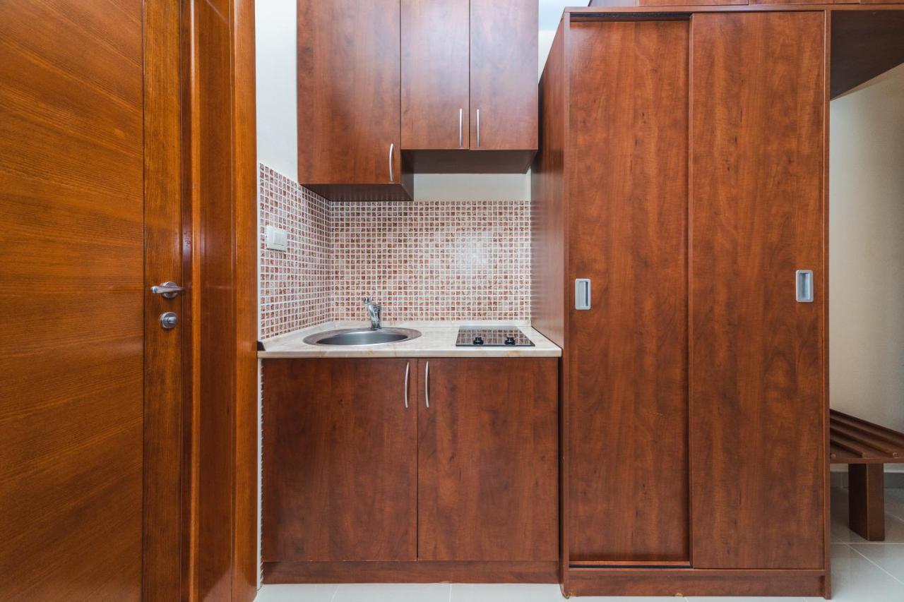 Apartmani Salus Budva Buitenkant foto