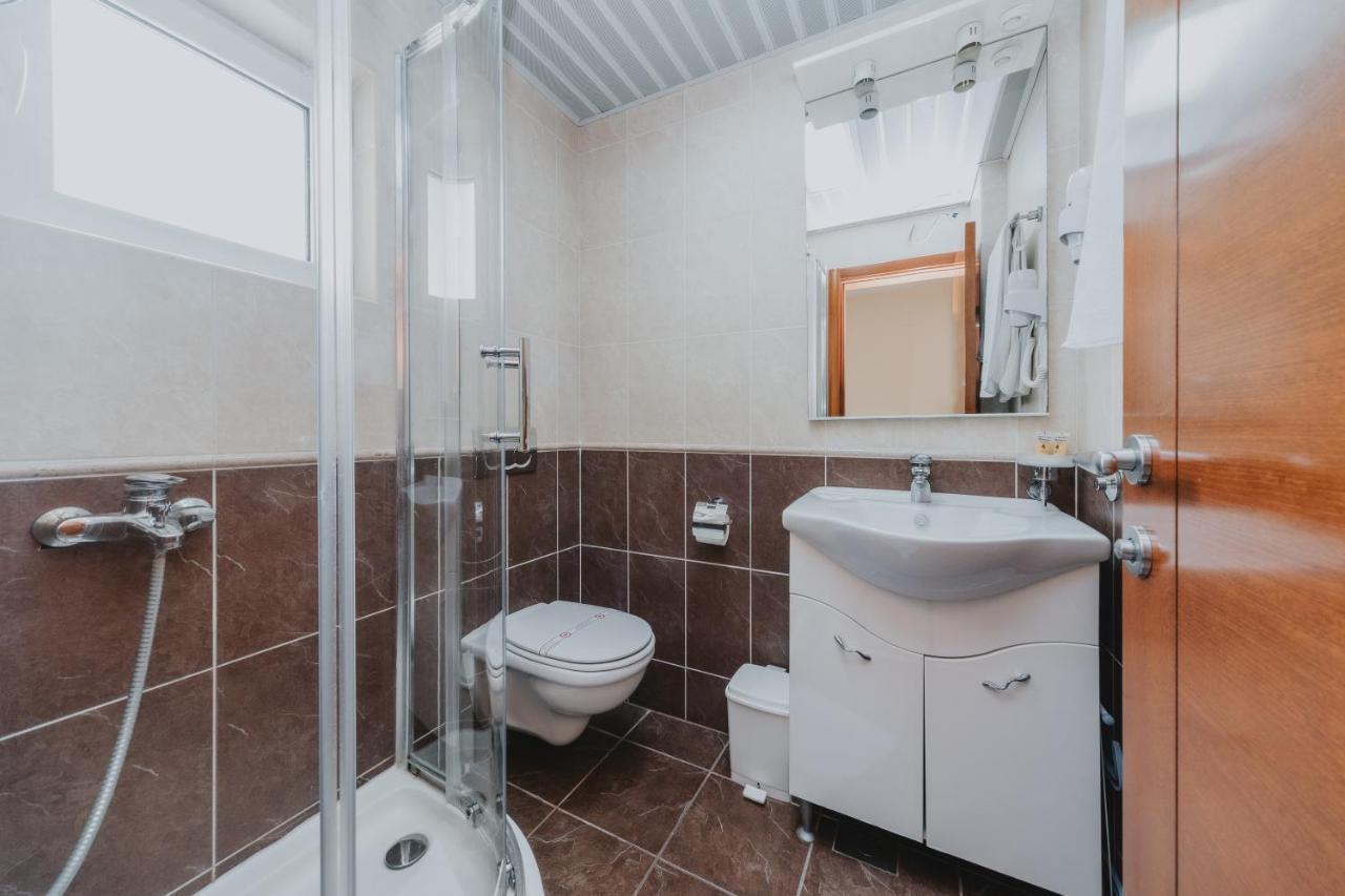 Apartmani Salus Budva Buitenkant foto