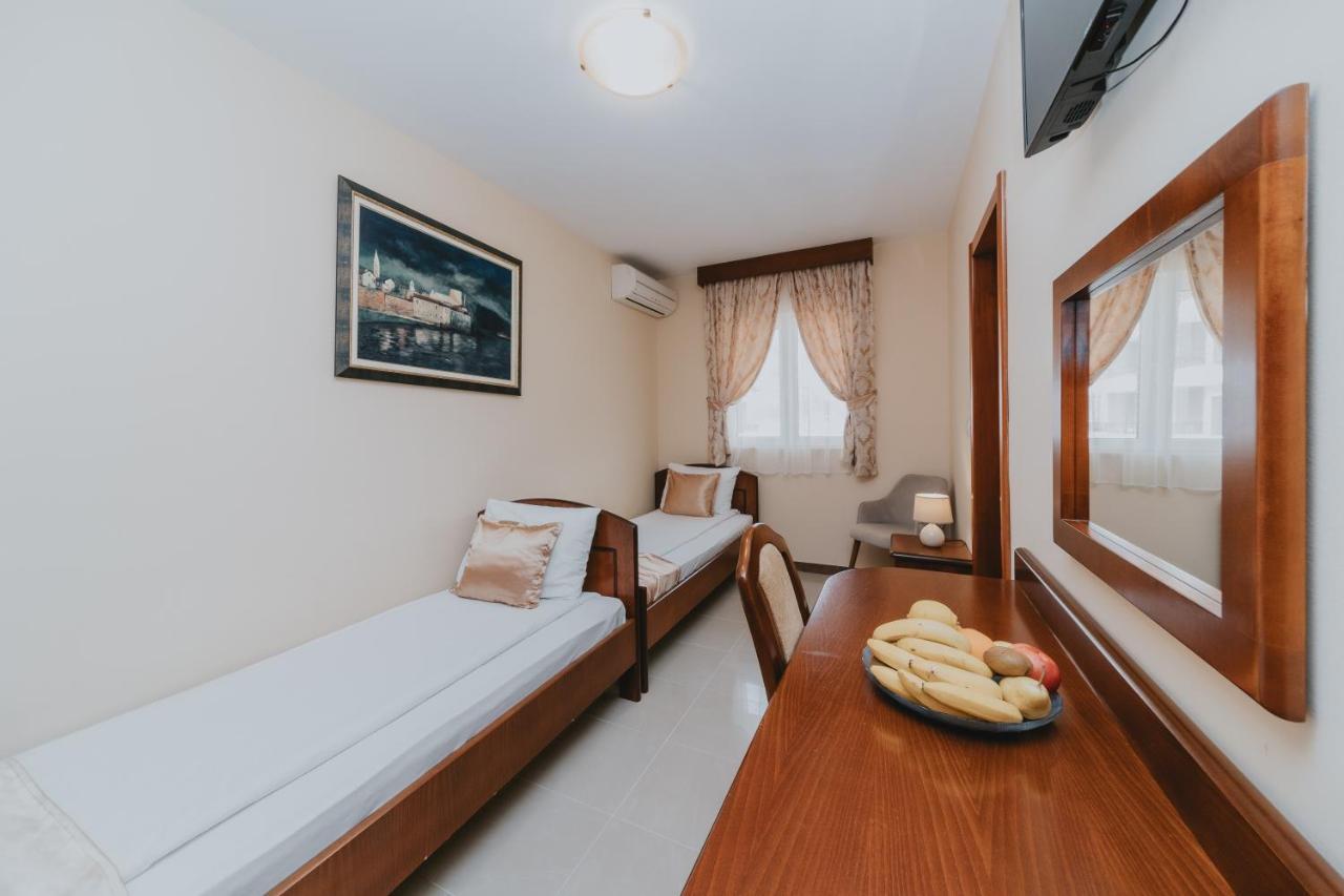 Apartmani Salus Budva Buitenkant foto